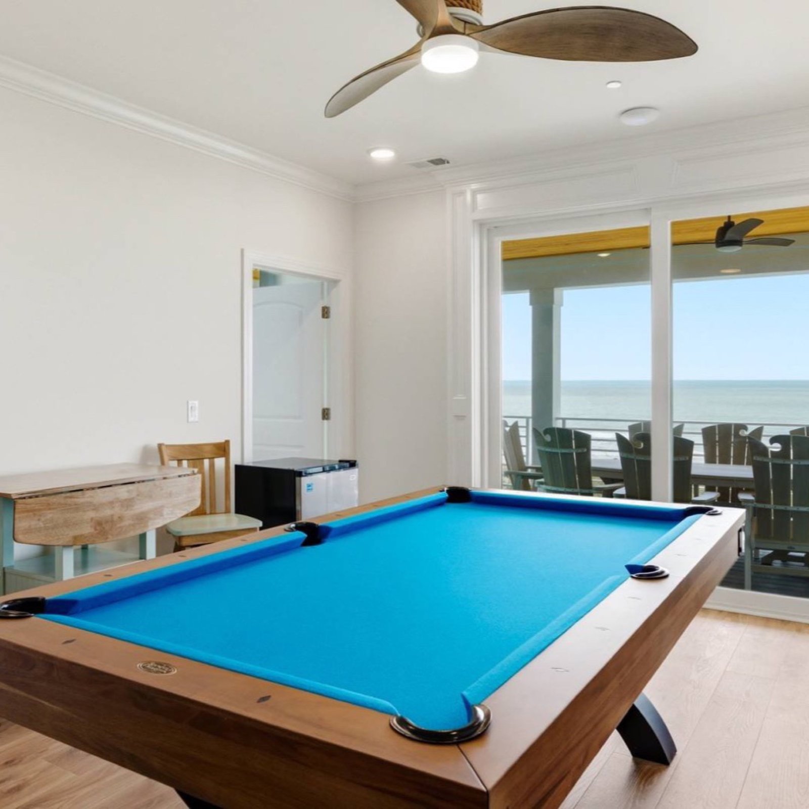 Carolina Seas — view 4
